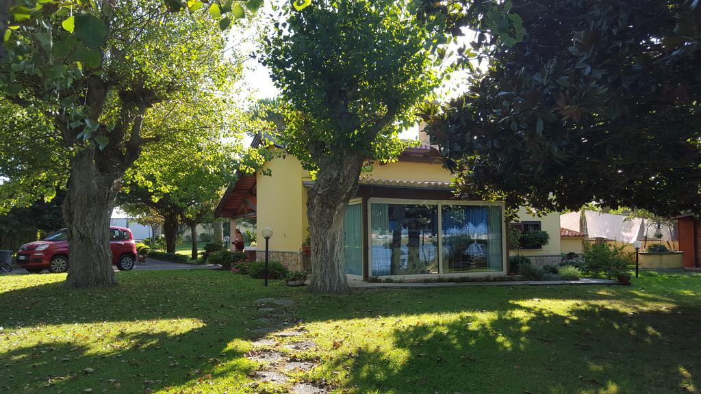 Villa Cecilia Sul Lago Fronte Mare Sperlonga Exteriör bild