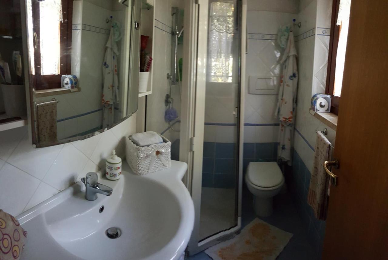Villa Cecilia Sul Lago Fronte Mare Sperlonga Exteriör bild